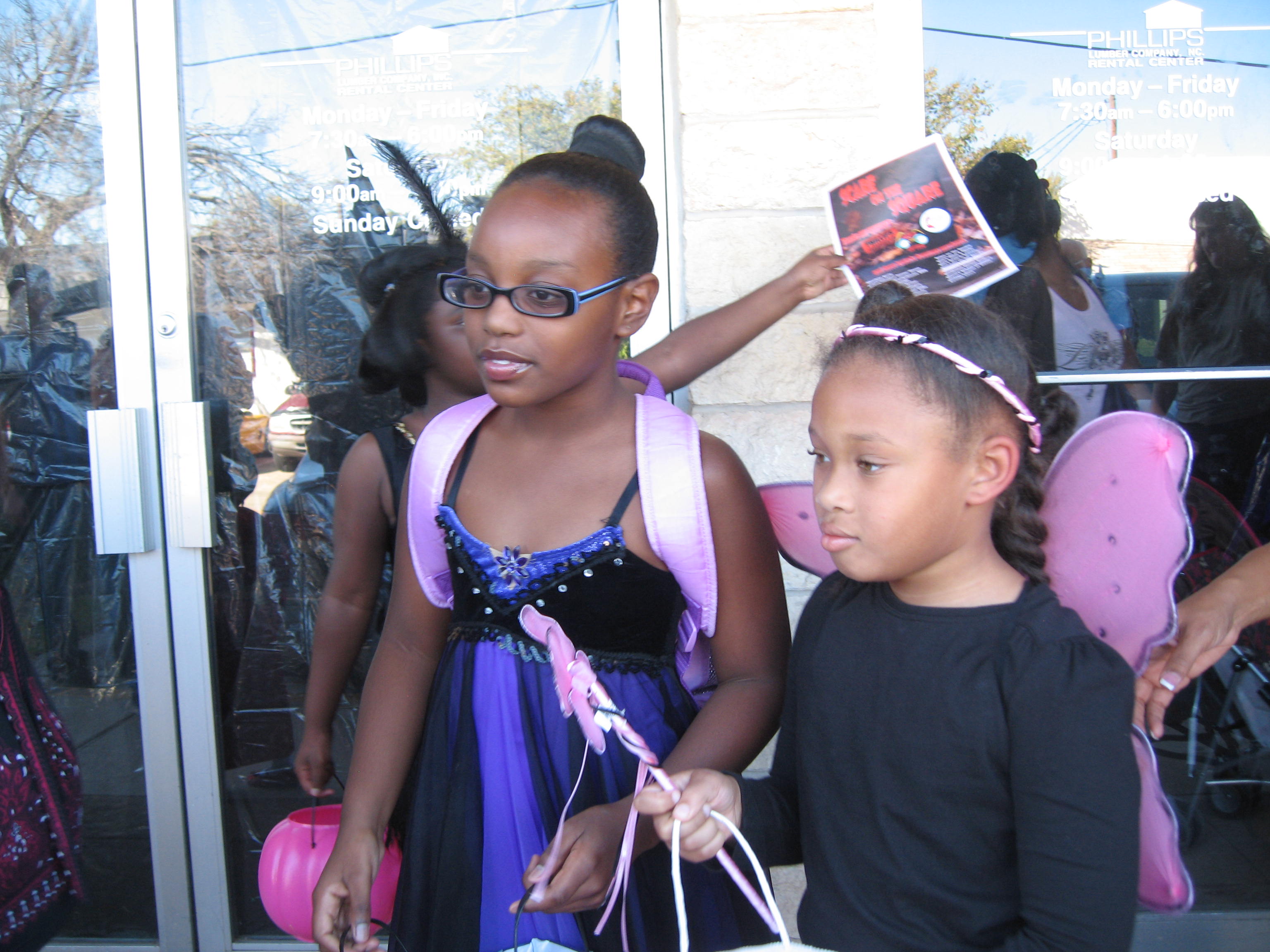 scare on the square 041